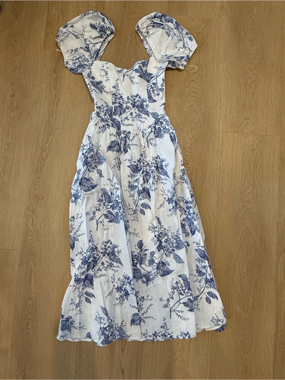 Reformation White and Blue Floral Puff-Sleeve Maxi Dress - Picture 1 of 3